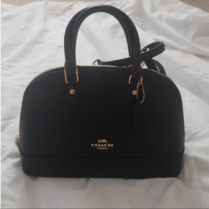 ❗️SOLD❗️✨Coach Crossbody Bag✨